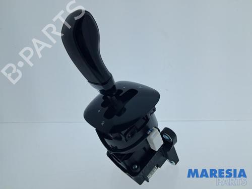 Used Gear lever Gear lever FIAT PANDA (312_, 319_) 0.9 (312PXN1A, 312PXN11) (80 hp) 33432900 33432900