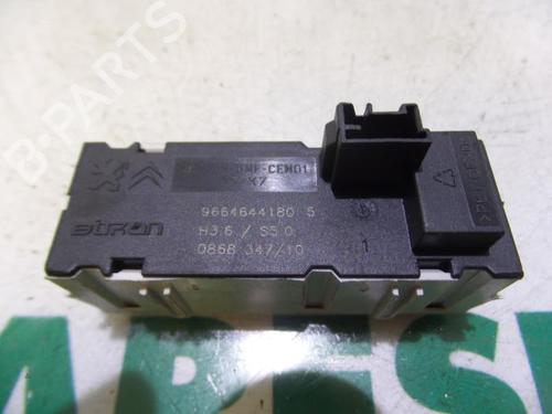 Electronic module PEUGEOT 5008 (0U_, 0E_) 1.6 16V | BP31524637M83 - Image 2