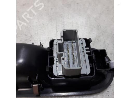 Switch RENAULT TWINGO II (CN0_) 1.2 (CN0D) | BP31401409I30