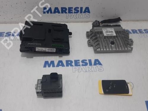 Used Engine control unit (ECU) RENAULT MEGANE III Hatchback (BZ0/1_, B3_) 1.5 dCi (BZ0C) (90 hp) 31480094