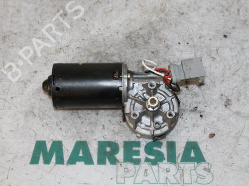 front-wiper-motor-renault-scenic-i-mpv-ja01_-fa0_-1999-2000-2001-2002-2003-2004-2005-2006-2007-2008-2009-2010-31520791 main image