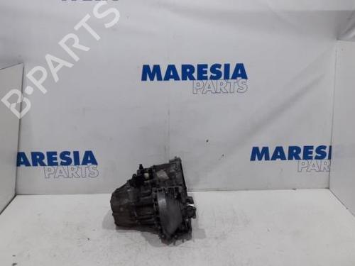 Getriebe für CITROËN DS5 2.0 HDi 165 (163 hp) 31529687