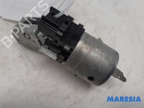 Used Ignition barrel PEUGEOT 3008 I MPV (0U_) 1.6 VTi (120 hp) 31457839
