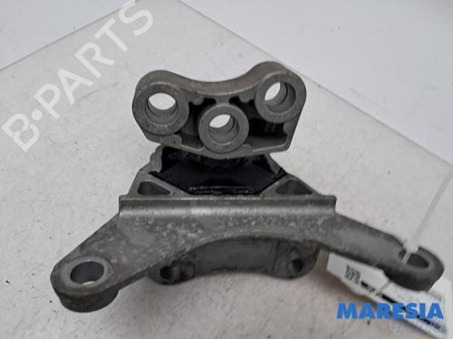 Used Gearbox mount Gearbox mount ALFA ROMEO GIULIETTA (940_) 1.4 TB (940FXB1A, 940FXB11) (170 hp) 39896683 39896683