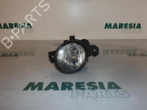 right-front-fog-light-renault-laguna-ii-grandtour-kg01_-2001-2002-2003-2004-2005-2006-2007-31485051 main image