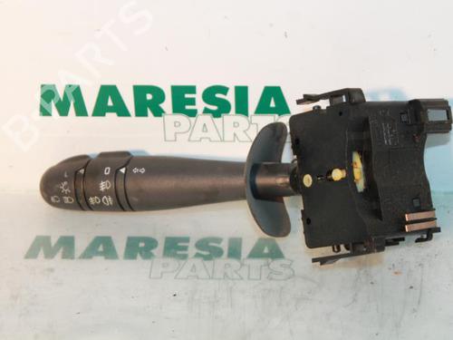 steering-column-stalk-renault-laguna-ii-bg01_-2001-2002-2003-2004-2005-2006-2007-31507244 main image
