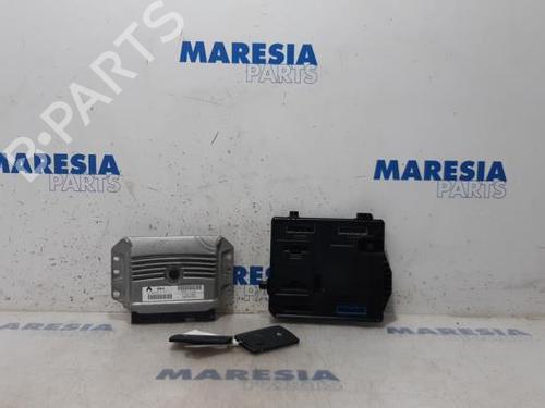 Used Engine control unit (ECU) RENAULT MEGANE III Hatchback (BZ0/1_, B3_) 1.4 TCe (BZ0F, BZ1V) (131 hp) 31477329