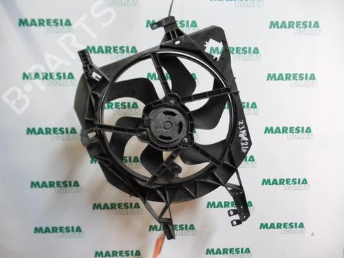 Used Pipe RENAULT TRAFIC II Van (FL) 1.9 dCi 100 (FL0C, FL0K, FL0B) (101 hp) 31400004