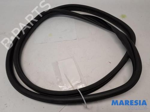 BP31496402C142 main image