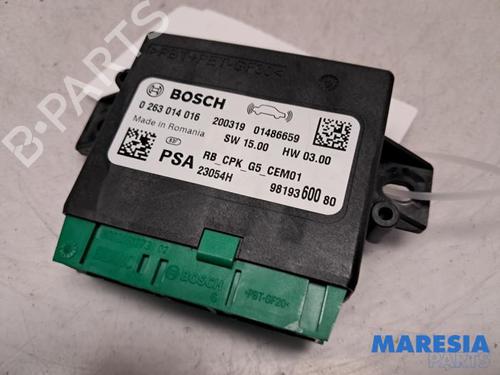 Used Electronic module PEUGEOT 5008 II (MC_, MJ_, MR_, M4_) 1.2 THP (MRHNYH, MRHNYW, MRHNSJ, MRHNSU, MRHNSM) (131 hp) 31478488