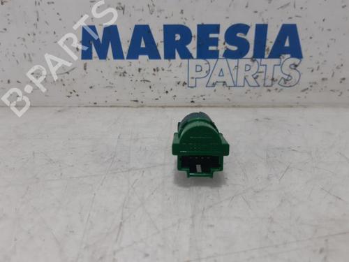Switch PEUGEOT 208 I (CA_, CC_) 1.0 VTi | BP31403541I30 - Image 3
