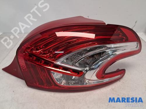 Used Right taillight PEUGEOT 208 I (CA_, CC_) 1.0 VTi (68 hp) 31534151