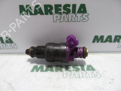 Used Injector RENAULT TWINGO I (C06_) 1.2 (C066, C068) (58 hp) 31390351