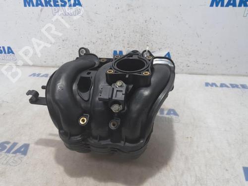 Used Injection rail CITROËN C1 (PM_, PN_) 1.0 (68 hp) 31497388