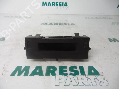 electronic-module-renault-clio-iii-br01-cr01-2005-2006-2007-2008-2009-2010-2011-2012-2013-2014-31448418 main image