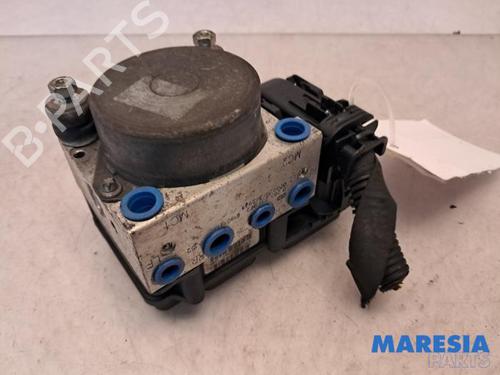 Used ABS pump FIAT 500 (312_) 1.2 (312AXA1A) (69 hp) 31534016