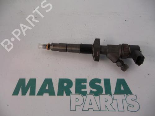 Used Injector RENAULT ESPACE IV (JK0/1_) 2.2 dCi (JK0H) (150 hp) 31508234