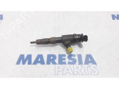 Used Injector PEUGEOT EXPERT Van (VF3A_, VF3U_, VF3X_) 1.6 HDi 90 8V (90 hp) 31390622