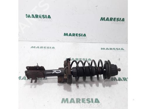 Used Right front shock absorber FIAT STILO (192_) 1.6 16V (192_XB1A) (103 hp) 31461878