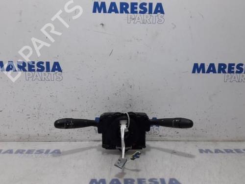 Used Switch PEUGEOT EXPERT Van (VF3A_, VF3U_, VF3X_) 2.0 HDi 140 (136 hp) 31519202