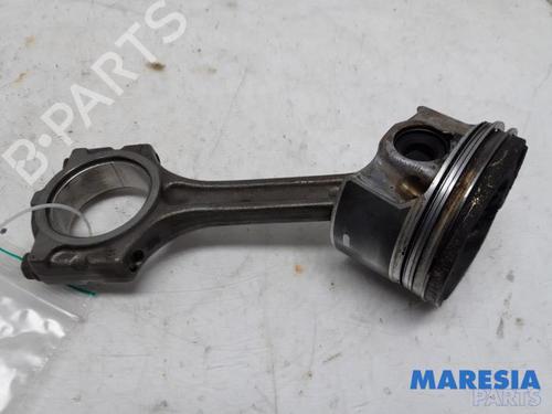 BP31526968O1 main image