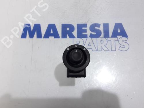 Commande retroviseurs RENAULT CLIO IV (BH_) 0.9 TCe 90 (BHNF, BHMA, BHMH, BHJK, BHJR) (90 hp) 31471487