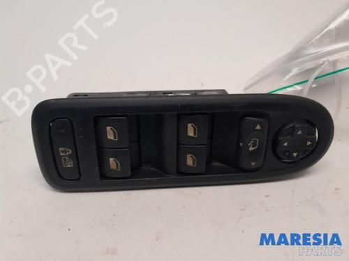 Used Switch CITROËN C5 III Break (RW_) 2.0 i 16V (RWRFJC, RWRFJF) (140 hp) 31495560