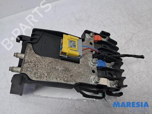 Used Fuse box CITROËN BERLINGO MULTISPACE (B9) 1.6 VTi 120 (120 hp) 31444990