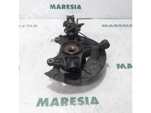 Used Right front steering knuckle Right front steering knuckle PEUGEOT 308 SW II (LC_, LJ_, LR_, LX_, L4_) 1.6 BlueHDi 120 (120 hp) 31476778 31476778