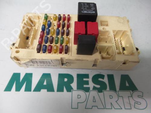 Used Fuse box Fuse box FIAT PUNTO (188_) 1.2 60 (188.030, .050, .130, .150, .230, .250) (60 hp) 31412159 31412159