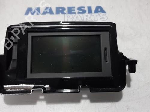 Used Display monitor RENAULT MEGANE III Grandtour (KZ0/1) 1.5 dCi (KZ09, KZ0D, KZ1G, KZ29, KZ14, KZ1W, KZ10, KZ1F,... (110 hp) 31467706