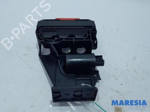 Fuse box CITROËN C5 III Break (RW_) 2.7 HDi | BP31519329E1  - Image 5