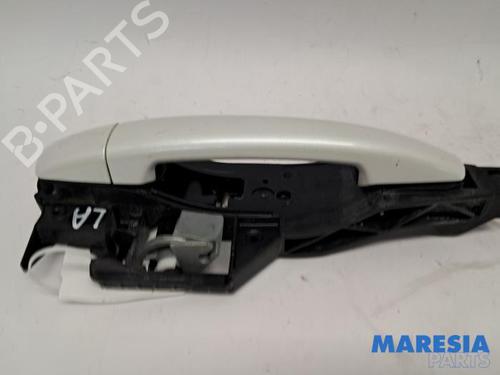 venstre-bagtil-udvendigt-handtag-peugeot-2008-i-cu_-2013-31441232 main image