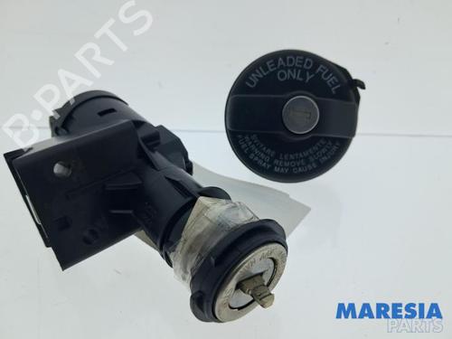 Used Ignition barrel FIAT 500 (312_) 0.9 (312AXN1A) (80 hp) 32746174