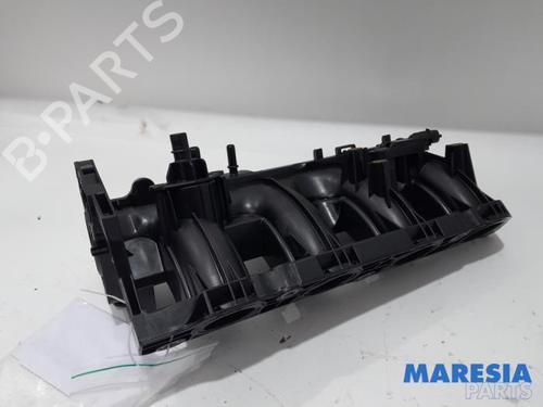 Used Injection rail RENAULT MEGANE III Hatchback (BZ0/1_, B3_) 1.4 TCe (BZ0F, BZ1V) (131 hp) 31384286
