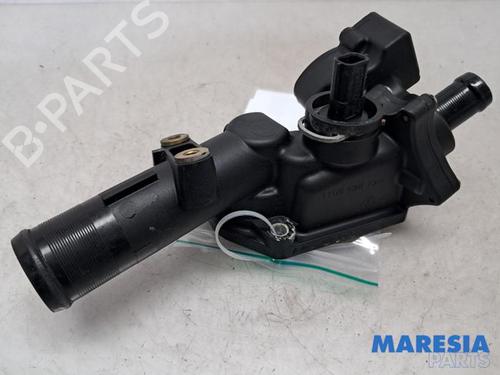 Used Thermostat housing Thermostat housing RENAULT CLIO IV Grandtour (KH_) 1.5 dCi 90 (KHN3, KHN4) (90 hp) 31509833 31509833