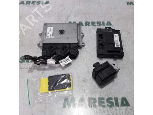 Used Engine control unit (ECU) RENAULT CLIO IV (BH_) 0.9 TCe 90 (BHNF, BHMA, BHMH, BHJK, BHJR) (90 hp) 31526586