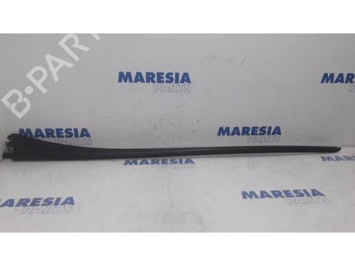 other-peugeot-5008-0u_-0e_-2009-2010-2011-2012-2013-2014-2015-2016-2017-31477866 main image