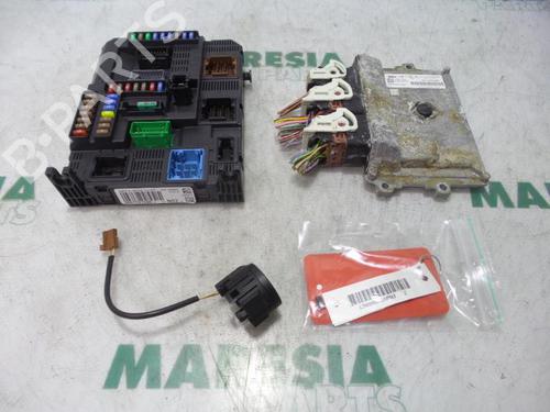 Used Engine control unit (ECU) PEUGEOT 208 I (CA_, CC_) 1.0 VTi (68 hp) 31454671