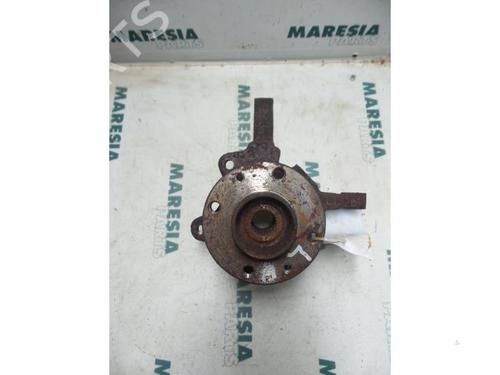 Used Left front steering knuckle RENAULT KANGOO Express (FC0/1_) 1.5 dCi (FC08, FC09) (82 hp) 31493199