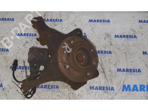 Used Right front steering knuckle RENAULT LAGUNA I (B56_, 556_) 1.6 16V (B568, B561) (107 hp) 31481920