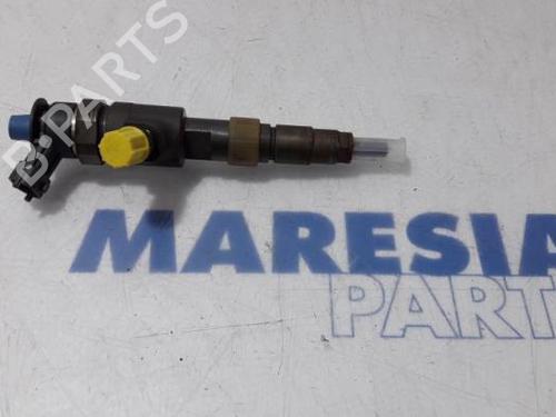 Inyector CITROËN JUMPY II Van 1.6 HDi 90 8V (90 hp) 31536439