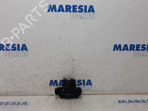 electronic-module-peugeot-5008-0u_-0e_-2009-2010-2011-2012-2013-2014-2015-2016-2017-31492126 main image