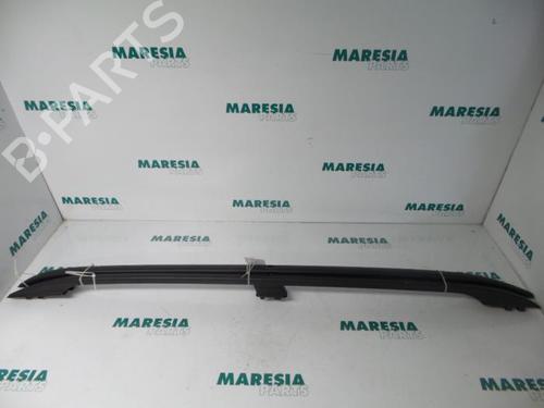 Used Roof bar RENAULT MEGANE II Estate (KM0/1_) 1.5 dCi (KM0F, KM0T, KM2B) (82 hp) 31535756