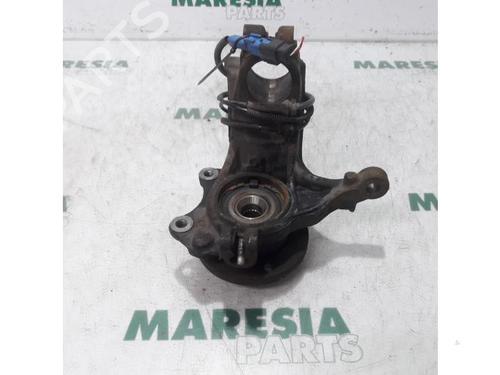 Used Right front steering knuckle CITROËN C3 II (SC_) 1.0 VTi 68 (68 hp) 31513298