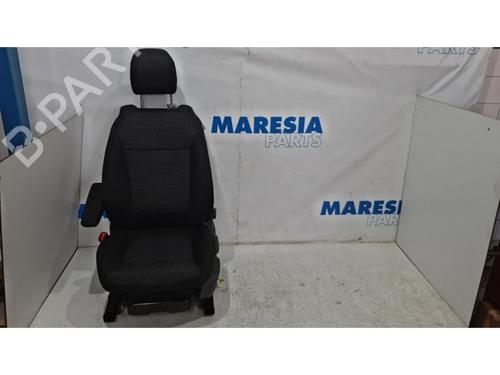Used Left front seat PEUGEOT 5008 (0U_, 0E_) 1.6 16V (120 hp) 31523250