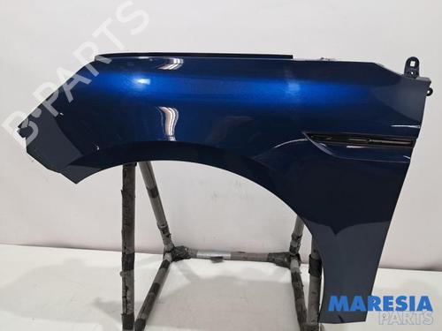 Used Left front fenders RENAULT MEGANE IV Hatchback (B9A/M/N_) 1.2 TCe 130 (B9MR) (130 hp) 31717953