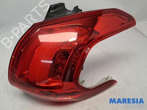 Right taillight PEUGEOT 2008 I (CU_) 1.2 VTi | BP31456054C35