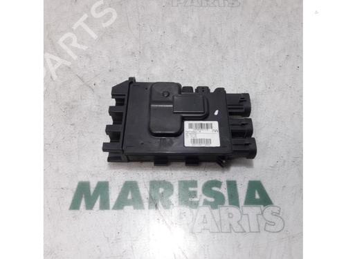 Used Control unit RENAULT SCÉNIC III (JZ0/1_) 2.0 16V (JZ0G, JZ0P, JZ1E, JZ1P) (140 hp) 31461019