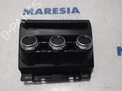 Used Climate control RENAULT CLIO V (B7_) 1.0 TCe 100 (B7MT) (101 hp) 31457970